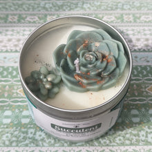 Load image into Gallery viewer, Soy Wax Candle - with melon & cucumber