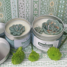 Load image into Gallery viewer, Soy Wax Candle - with melon & cucumber